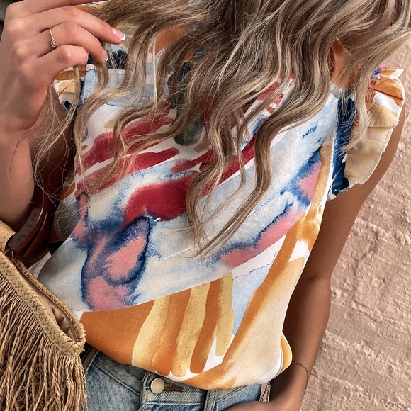 Multicolor Water Color Ruffle Sleeve Top - Picture 2 of 4